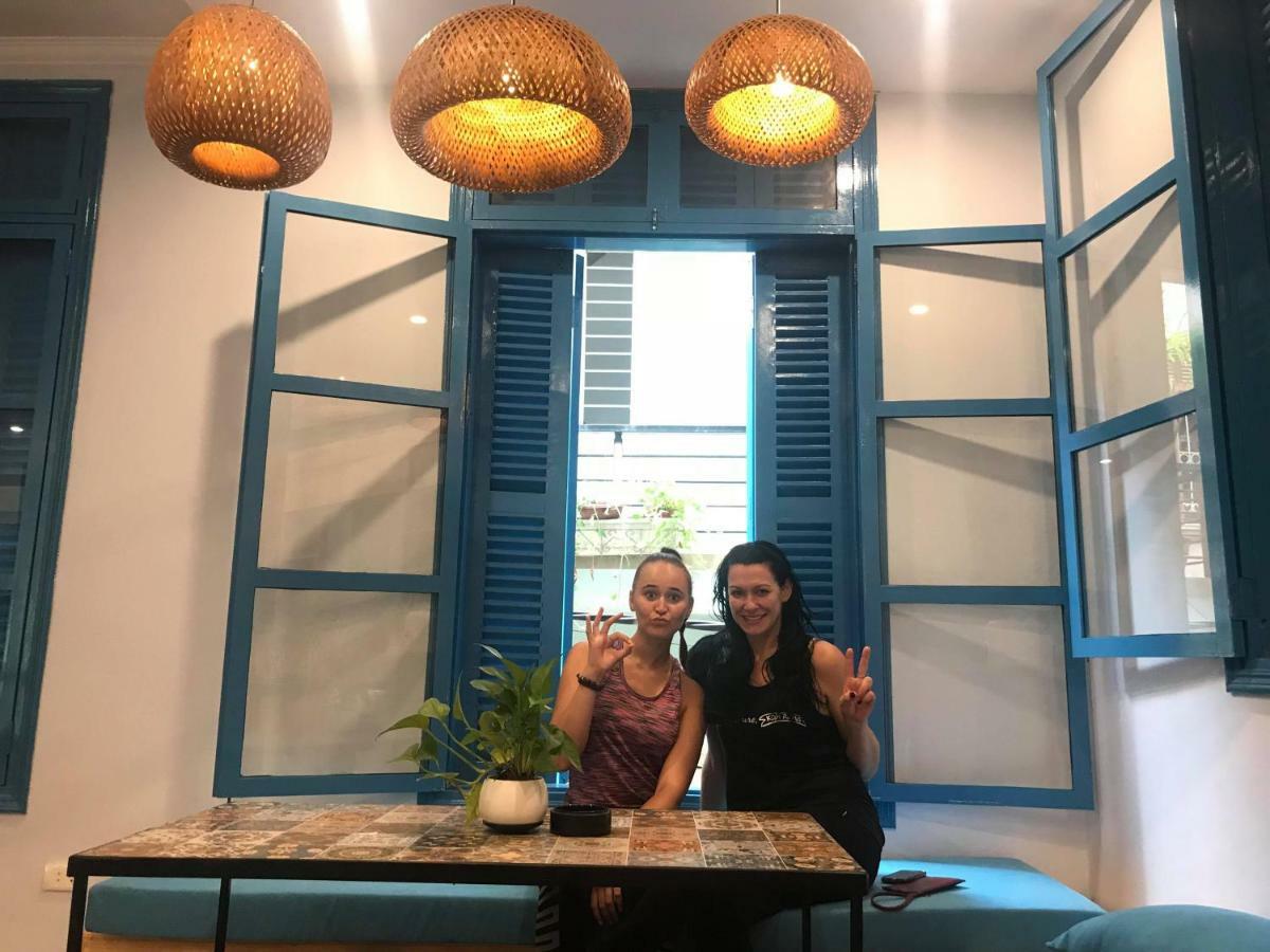 Alley Garden Homestay Hanoi Luaran gambar